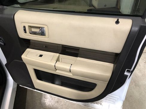 Used 2014 Ford Flex SEL w/ Equipment Group 202A image 23