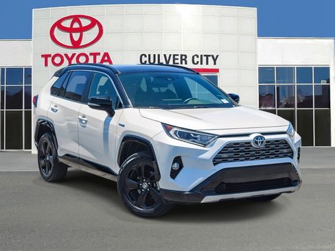 Used 2021 Toyota RAV4 XSE AWD/4WD image 1