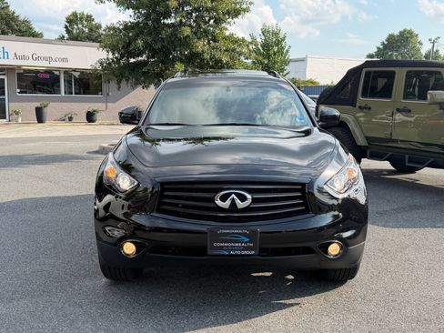 Used 2015 INFINITI QX70 AWD w/ Premium Package image 2