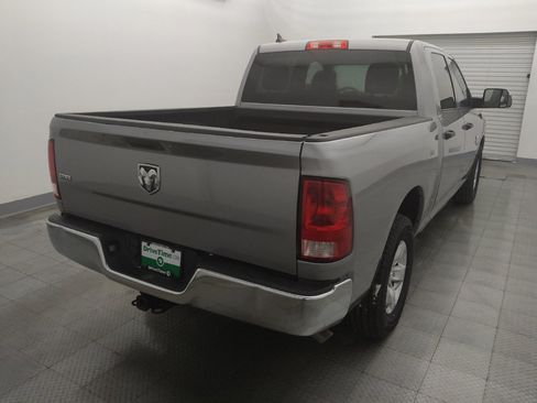 Used 2022 RAM 1500 Classic SLT w/ Trailer & Traction Group RWD image 7