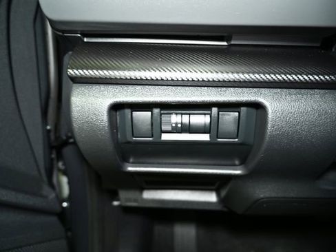 Certified 2024 Subaru Crosstrek 2.0i Premium w/ Crosstrek Mirror Package image 39