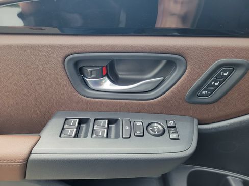 New 2026 Honda Pilot TrailSport image 17