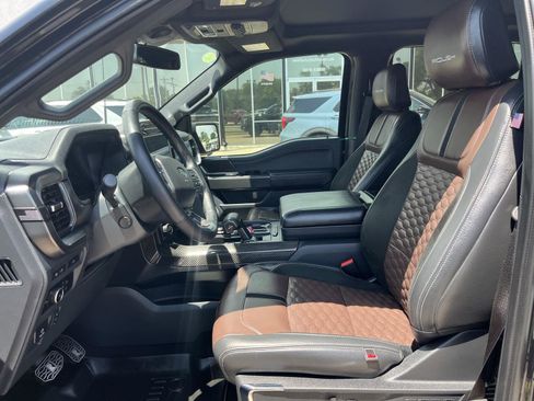 Used 2024 Ford F150 Lariat w/ Bed Utility Package AWD/4WD image 18