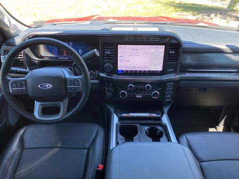 Certified 2024 Ford F250 Lariat w/ Lariat Ultimate Package AWD/4WD image 12