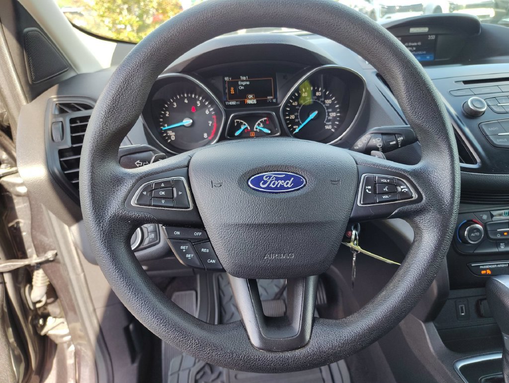 Used 2017 Ford Escape SE AWD/4WD image 15