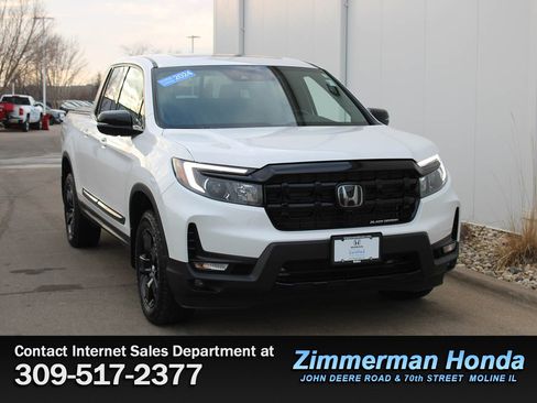 Certified 2024 Honda Ridgeline Black Edition image 3