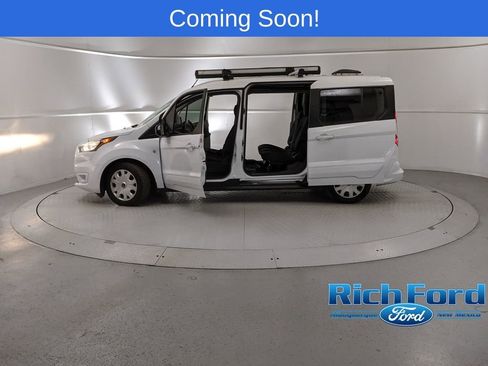 Used 2020 Ford Transit Connect XLT image 11