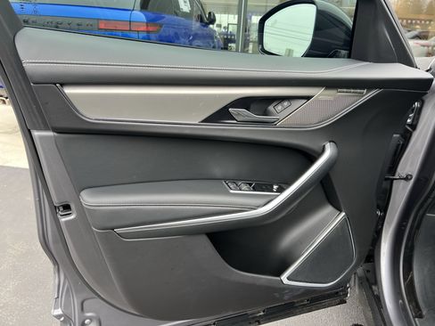 Certified 2025 Jaguar F-PACE R-Dynamic S image 14