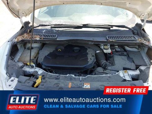 Used 2015 Ford Escape Titanium AWD/4WD image 20