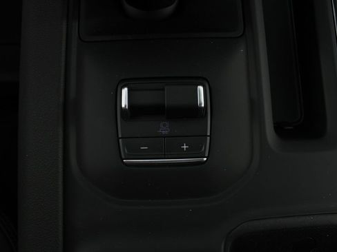 New 2026 GMC Sierra 1500 AT4 w/ AT4 Premium Package AWD/4WD image 9