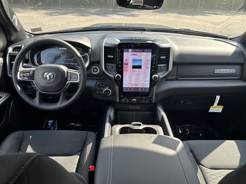 New 2025 RAM 1500 Big Horn image 10