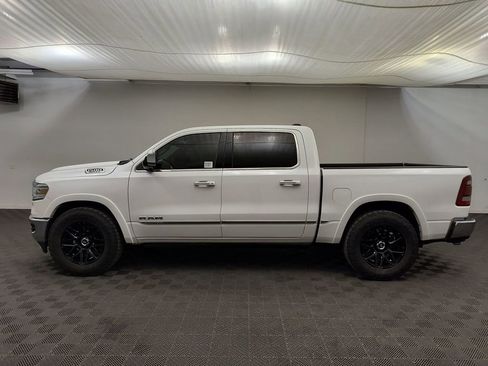 Used 2022 RAM 1500 Limited AWD/4WD image 2