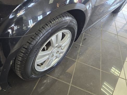 Used 2014 Chevrolet Sonic LT w/ Advanced Safety Package image 29