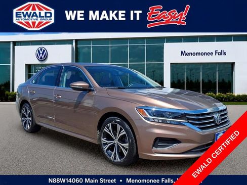 Used 2020 Volkswagen Passat 2.0T SEL FWD image 1