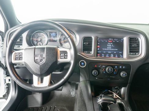 Used 2013 Dodge Charger SXT Plus AWD/4WD image 12