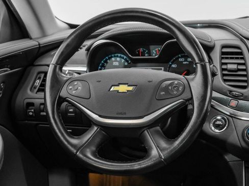 Used 2018 Chevrolet Impala LT image 14