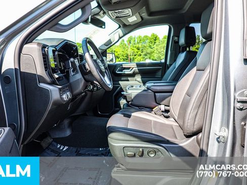Used 2026 GMC Sierra 1500 SLT AWD/4WD image 18