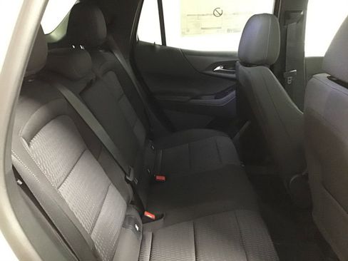 New 2026 Chevrolet Equinox LT image 10