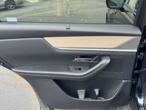 Used 2025 MAZDA CX-90 Plug-In Hybrid w/Premium Sport image 15