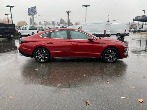 Certified 2024 Hyundai Sonata SEL image 6