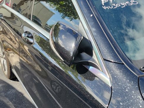 Used 2019 Mercedes-Benz C 300 Sedan image 9