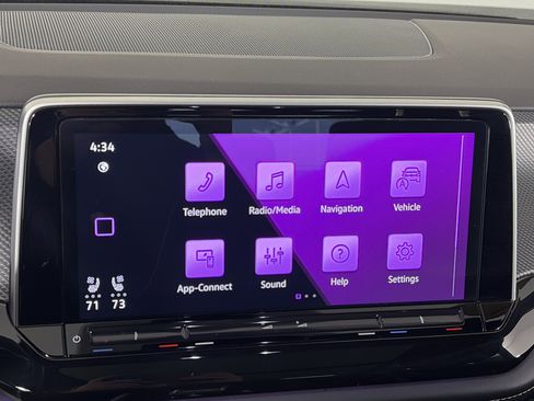 Used 2025 Volkswagen Atlas Cross Sport SEL Premium R-Line image 22