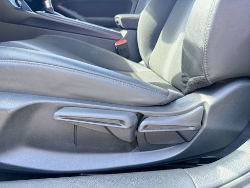 Used 2022 Honda Civic Sport image 14