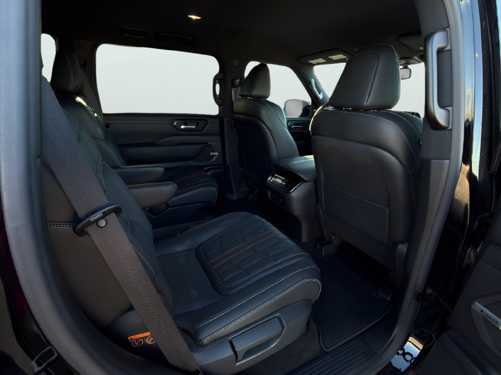 Certified 2026 Nissan Armada PRO-4X w/ Captain's Chari Seat Package AWD/4WD image 43