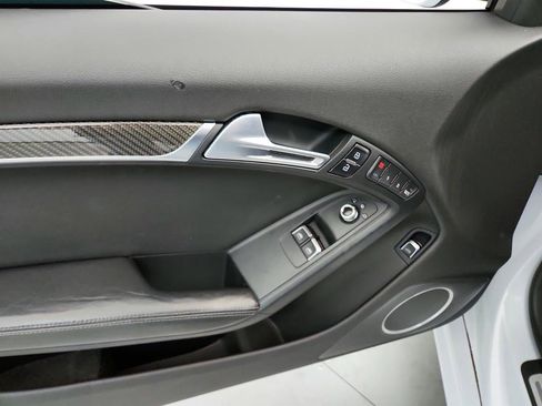 Used 2013 Audi RS 5 Coupe w/ Audi MMI Navigation Plus Pkg image 23