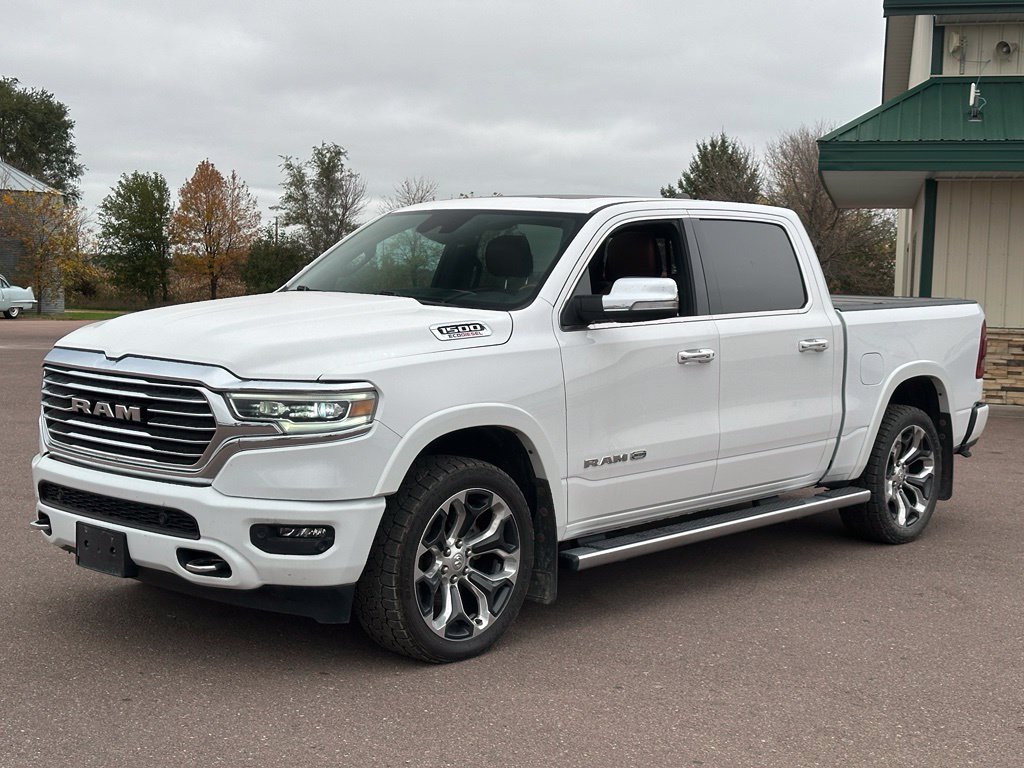Used 2022 RAM 1500 Limited w/ Body-Colour Bumper Group AWD/4WD image 4