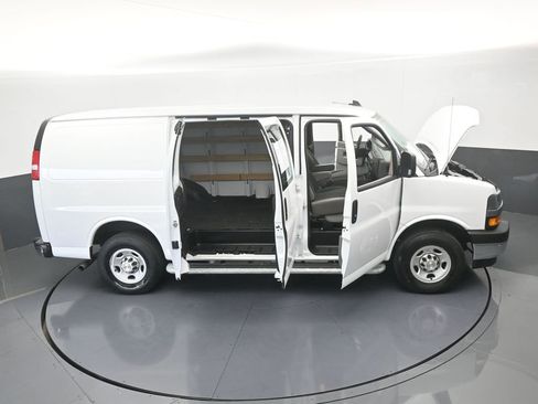 Used 2024 Chevrolet Express 2500 w/ Driver Convenience Package image 61