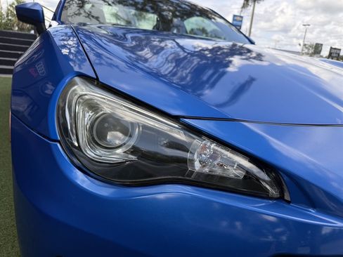 Used 2014 Subaru BRZ Limited w/ Popular Package #2B RWD image 9