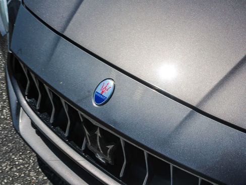 Used 2019 Maserati Ghibli S GranLusso AWD/4WD image 14