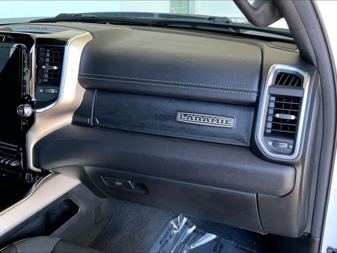 Used 2019 RAM 1500 Laramie image 19