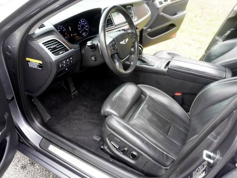 Used 2015 Hyundai Genesis 5.0 image 20