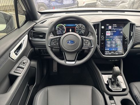 New 2025 Subaru Forester Limited image 12