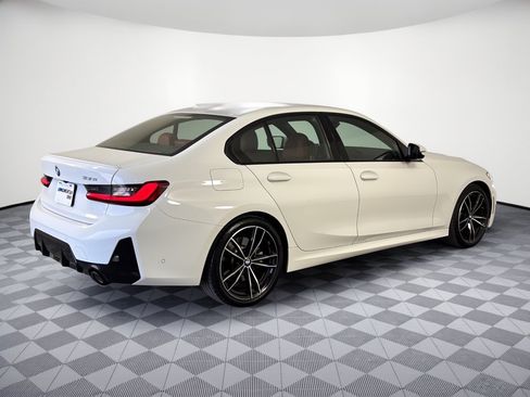 Certified 2023 BMW 330i Sedan w/ M Sport Package RWD image 9