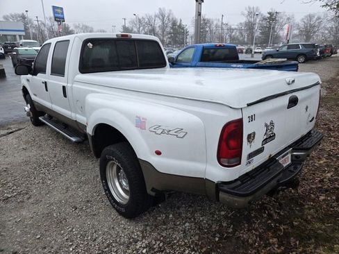 Used 2005 Ford F350 Lariat image 6