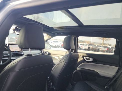 New 2026 Jeep Compass Limited w/ Sun, Sound & Navigation Group AWD/4WD image 19