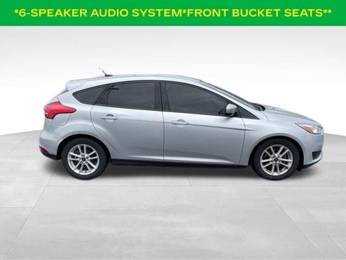 Used 2018 Ford Focus SE image 4