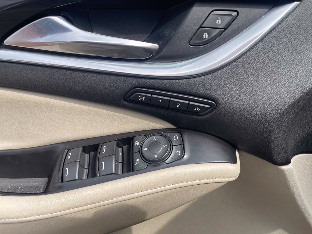 Used 2018 Buick Enclave Premium FWD image 10