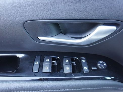 Used 2024 Hyundai Santa Cruz Limited AWD/4WD image 9