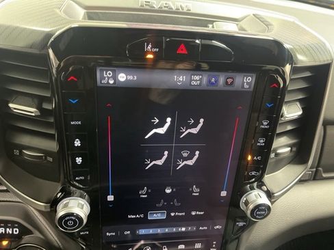 New 2026 RAM 1500 4x4 Crew Cab image 18