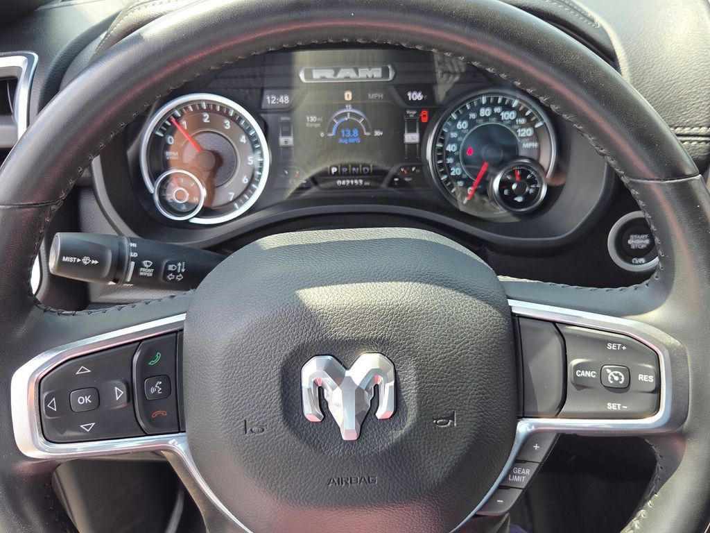 Used 2023 RAM 1500 Laramie AWD/4WD image 23