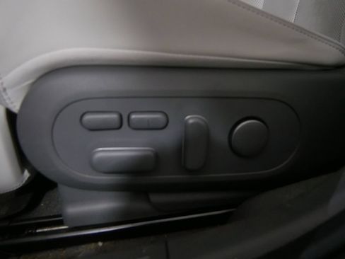 Used 2024 Hyundai Ioniq 5 Limited AWD/4WD image 18