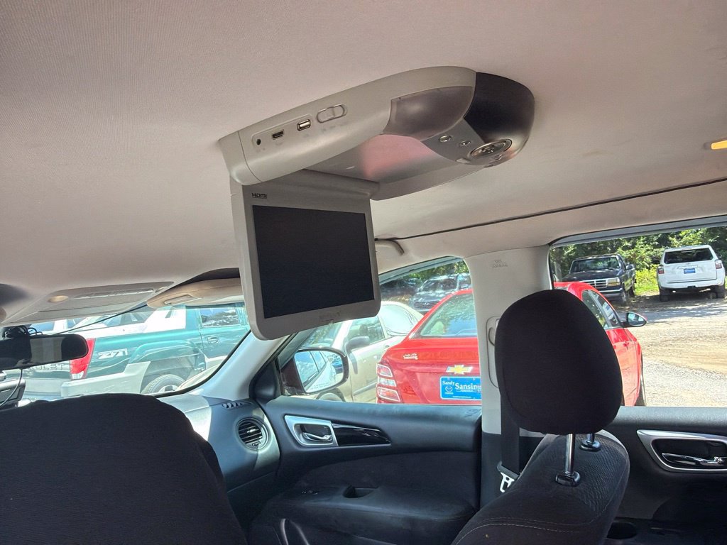 Used 2015 Nissan Pathfinder S FWD image 20