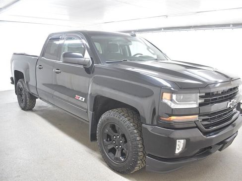 Used 2016 Chevrolet Silverado 1500 LT w/ Midnight Edition image 1