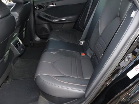 Certified 2019 Toyota Avalon XSE image 10