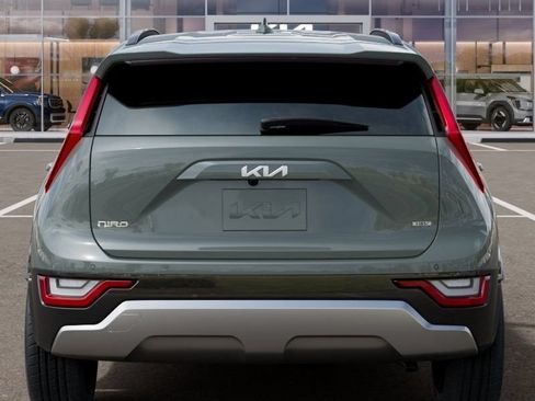 New 2026 Kia Niro FWD image 14