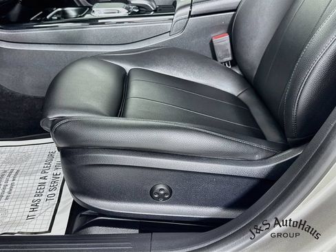 Used 2019 Mercedes-Benz A 220 w/ Premium Package image 26